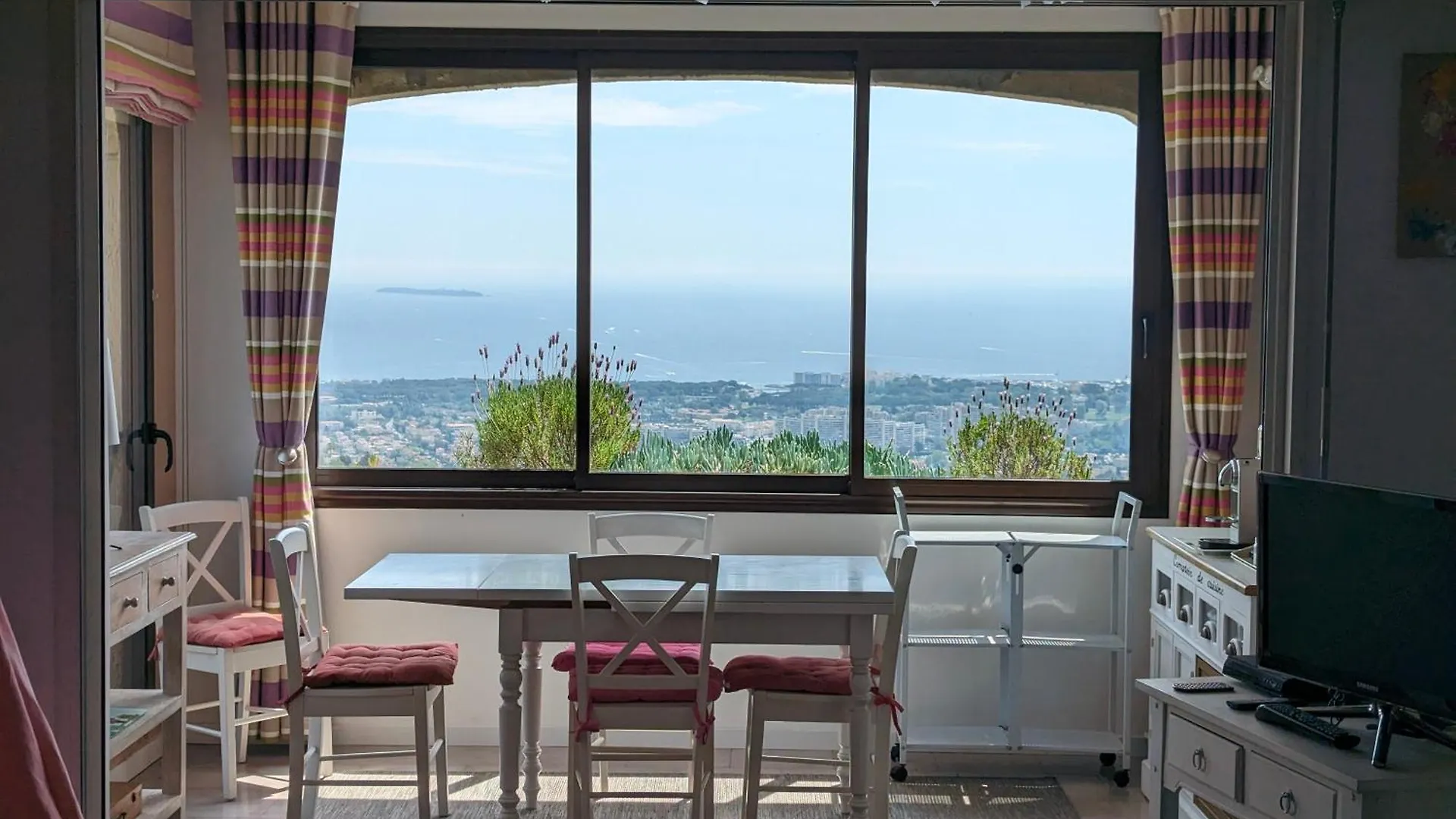 Apartment Appartement Avec Vue Mer Exceptionnelle Dans Residence De Standing, Au Calme, Avec Piscine Mandelieu-la-Napoule France